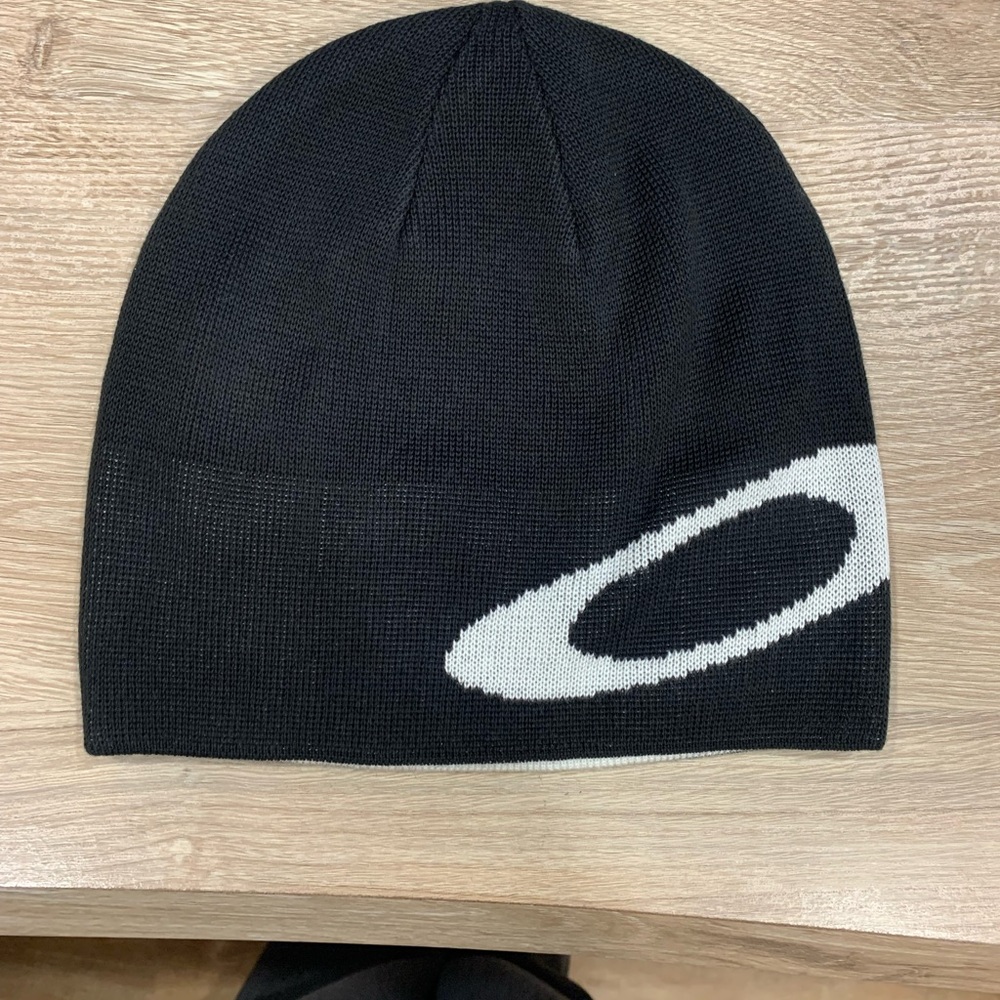 Oakley Black Beanie
